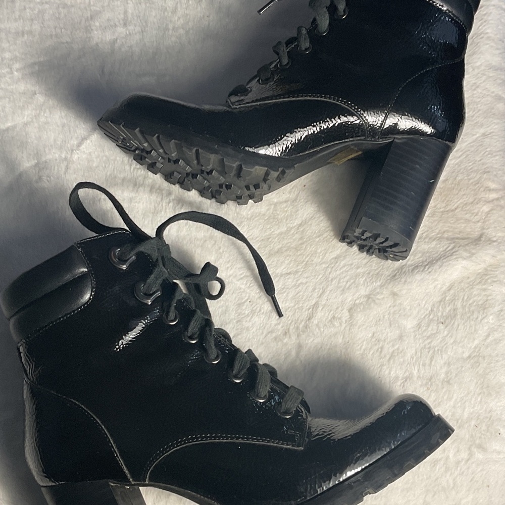 Le chateau chunky heel boots